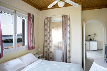 appartment_12_-_bedroom.jpg
