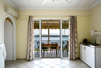 appartment_12_-_living_room.jpg